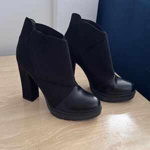 Elegant Black Women's  Boots Baldi 8,5 size